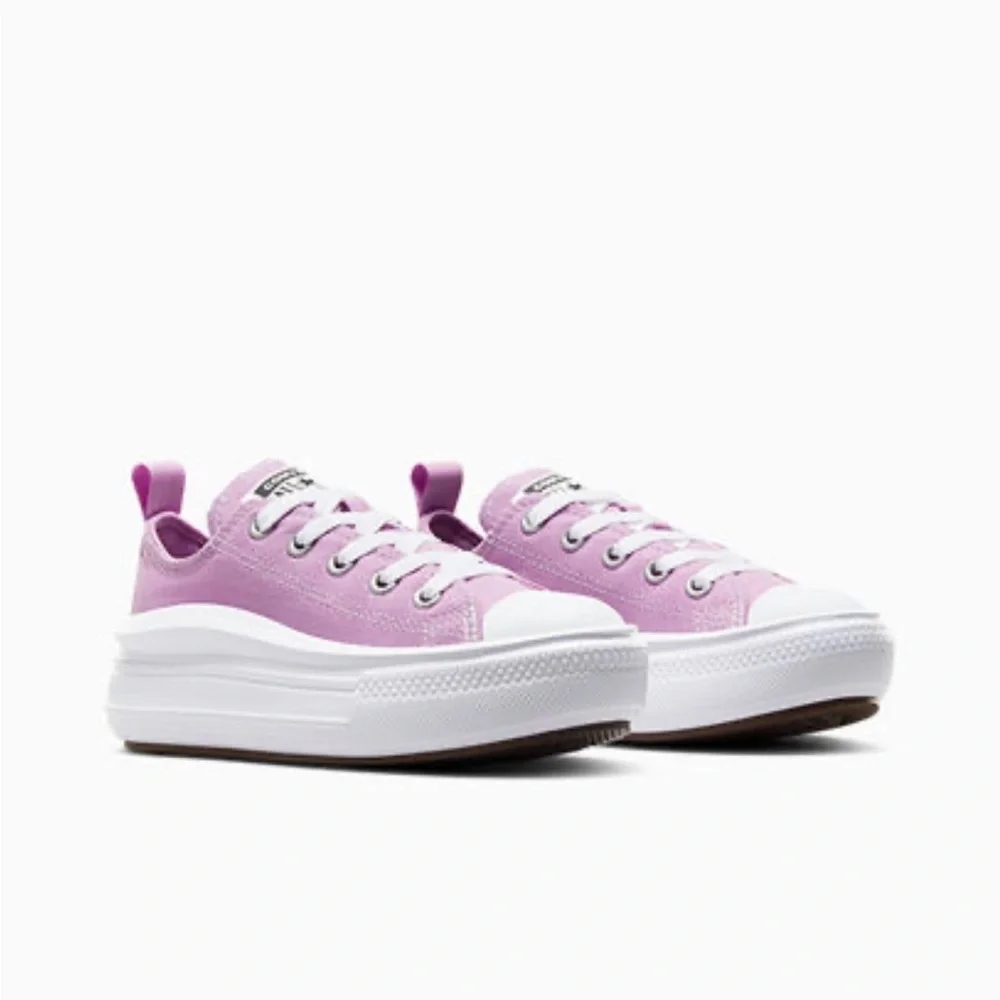 Converse ® Chuck Taylor All Star®  Move Ox - Canvas Big Girls Size US 5